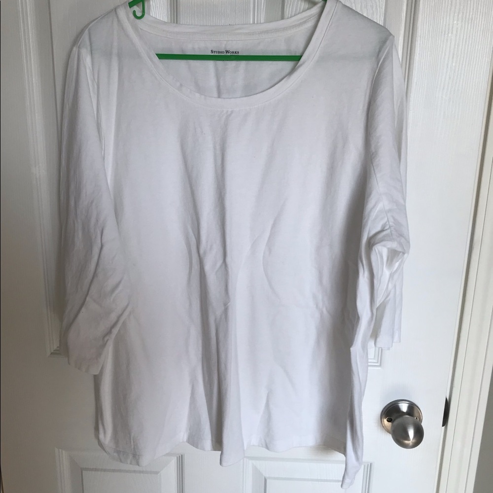 White Studio Works 3/4 t-shirt